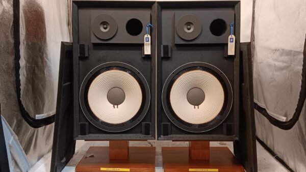 Jbl_l88_speakers_dqs1610 (10)