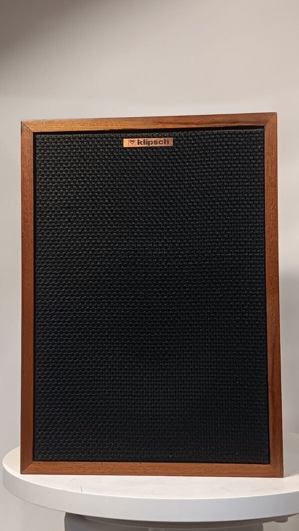 Klipsch Heresy Speakers_1tolc2531 (4)