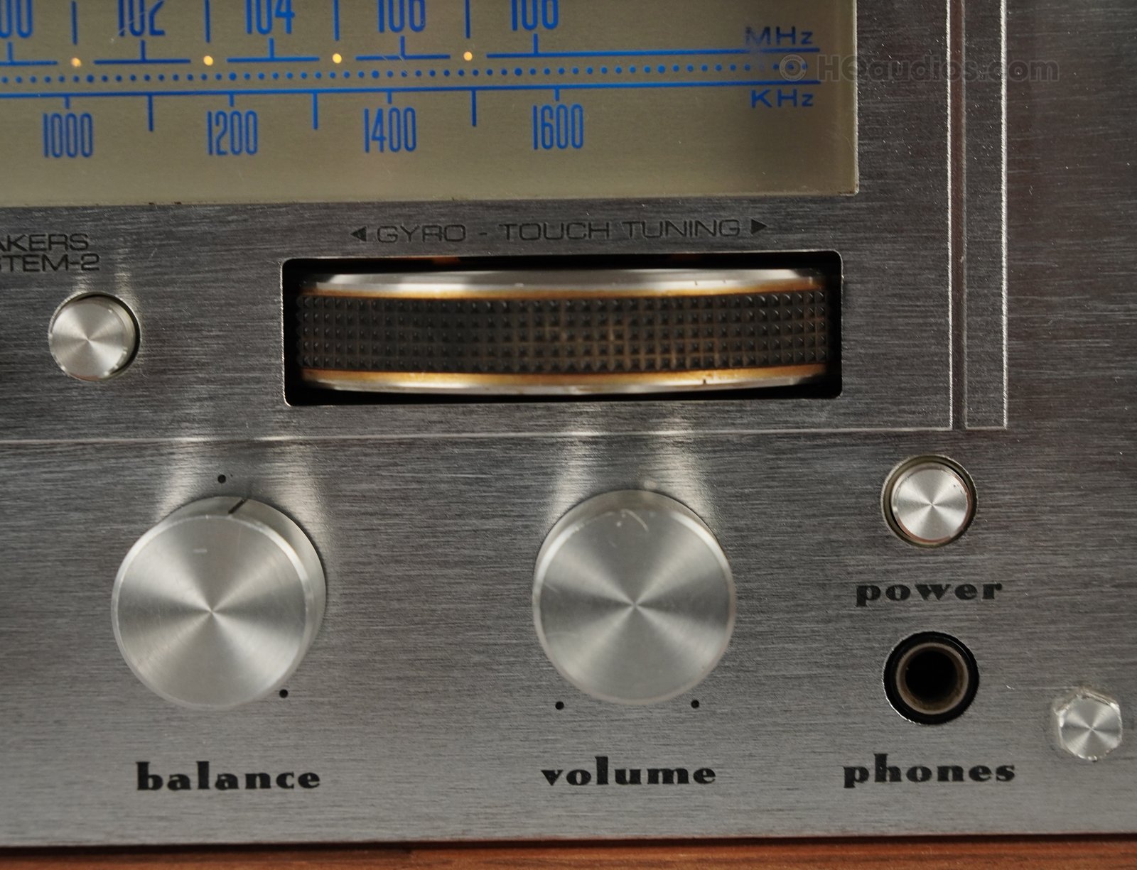 Pae0892_marantz_2265b White (25) Pae0892_marantz_2265b White (25)