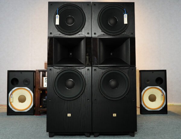 Speakers_jbl_sva2100_5qtts0679_14