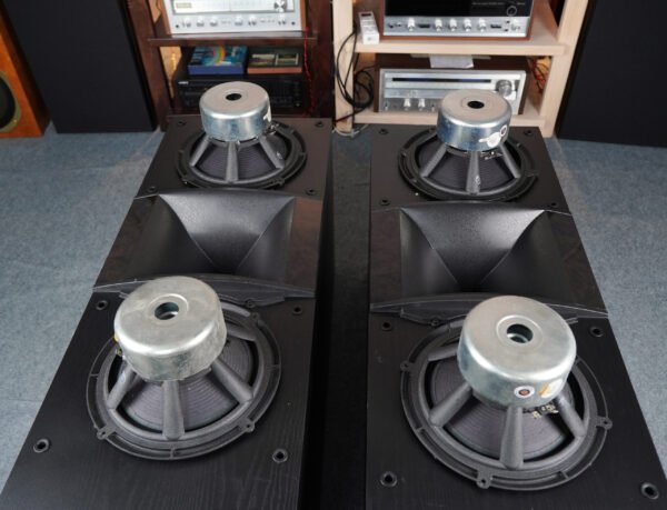 Speakers_jbl_sva2100_5qtts0679_5