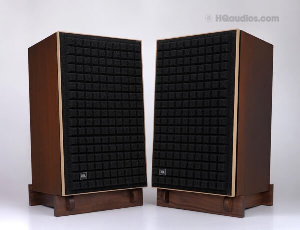 2hq67c0001_foam (13)