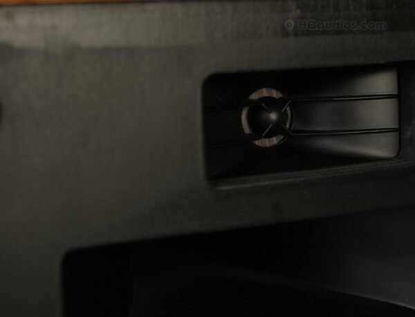 1thl0023_speakers_klipsch_heresy (13)