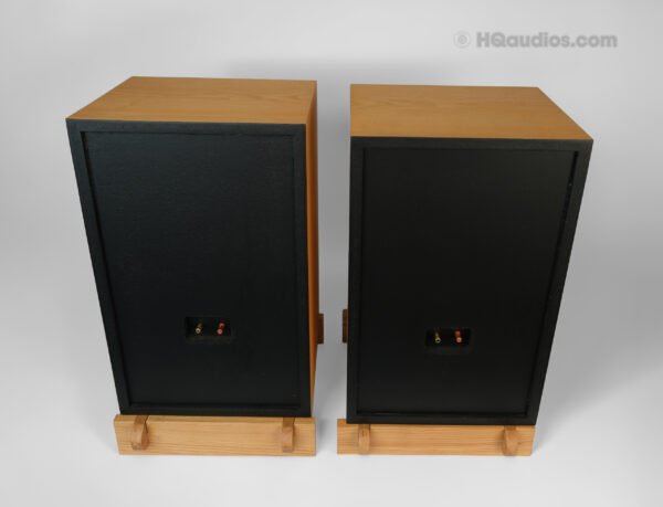 1thl0023_speakers_klipsch_heresy (21)