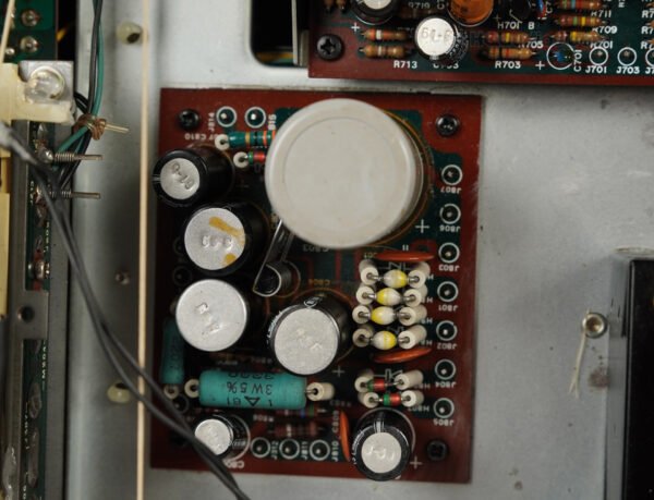 1trsh0157_marantz_2215b (32)