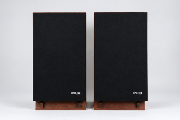 Vintage Pioneer Hpm-100 Speakers In Studio